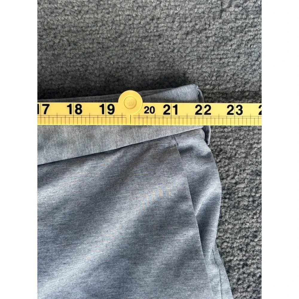Banana Republic Luxe City Shorts Men's Size 44 Gray Cotton Stretch Slash Pockets